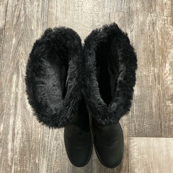 GEOX Women's Black Fur-Lined Boot Size 7 - Picture 12 of 16